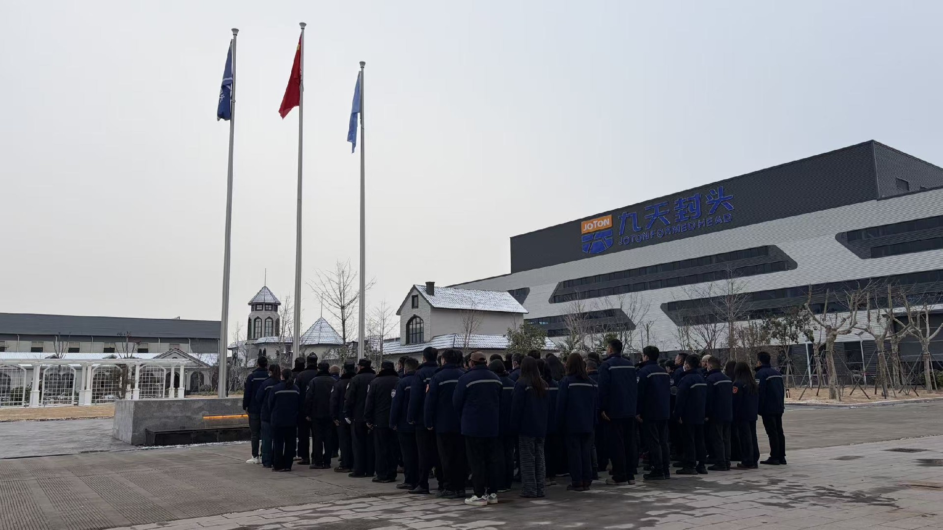 1769842952175424.jpg 7154e4f43c18d9ead3db198fda572602.jpg